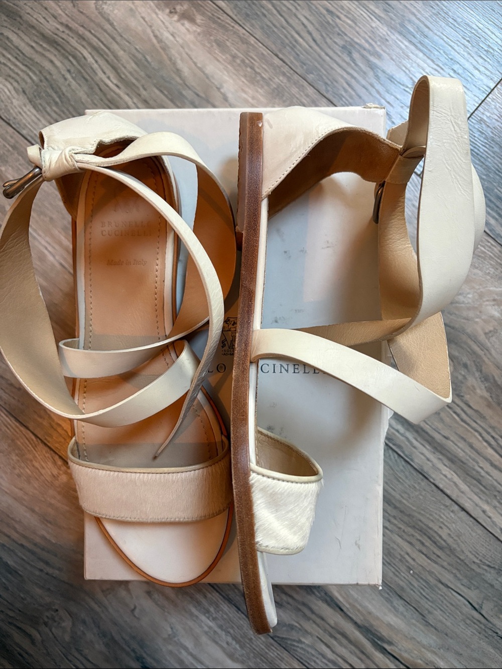 Brunello Cucinelli Cream Leather Ankle-Tie Sandals 39.5 - Picture 3 of 11